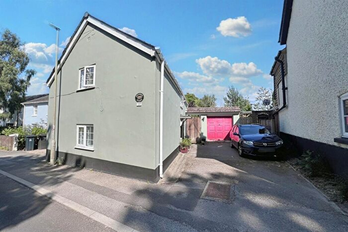 3 Bedroom Detached House For Sale In Bere Regis, BH20