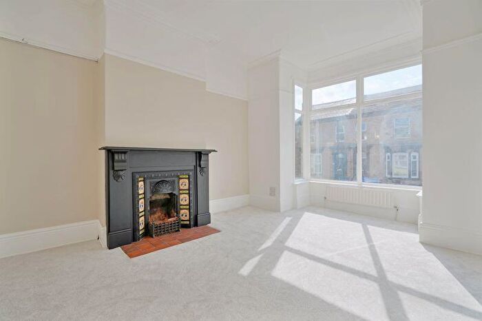 4 Bedroom Terraced House To Rent In Bower Road, Sheffield, S10