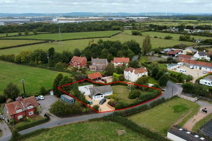 4 Bedroom Detached House For Sale In Detached With Potential |, BS35