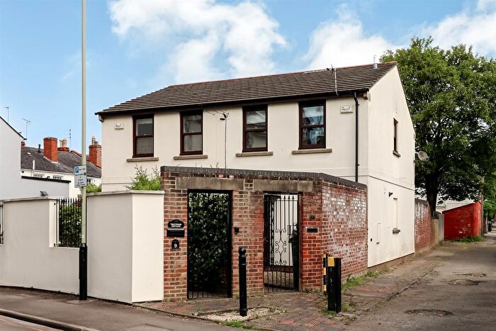 2 Bedroom Semi-Detached House To Rent In Andover Road, Cheltenham, GL50