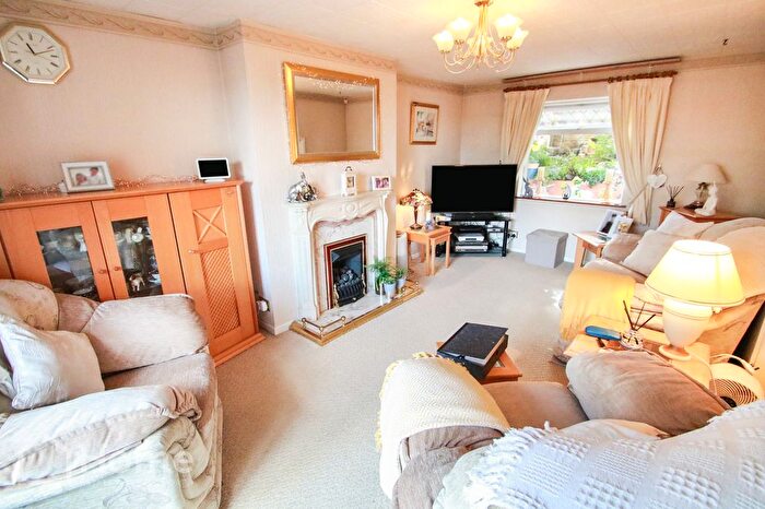 3 Bedroom Terraced House For Sale In Sheridan Road, Bath, BA2