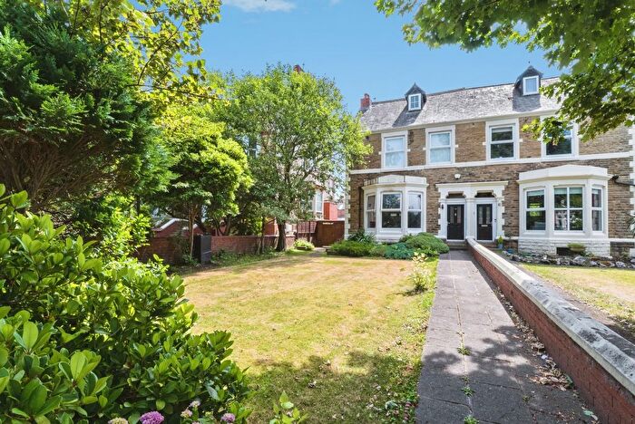 5 Bedroom Semi-Detached House For Sale In St. Annes Road East, Lytham St. Annes, Lancashire, FY8
