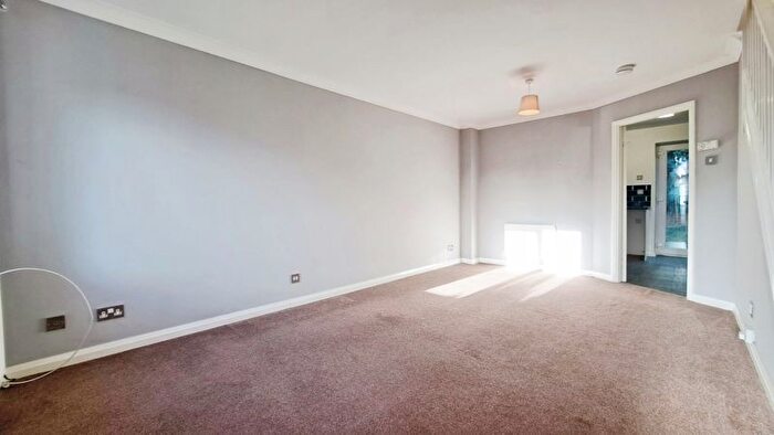 3 Bedroom Terraced House For Sale In Friars Way, Fenham, Newcastle Upon Tyne, NE5
