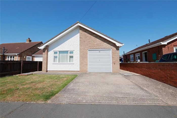 2 Bedroom Bungalow For Sale In Marine Avenue, Sutton-on-Sea, Mablethorpe, Lincolnshire, LN12