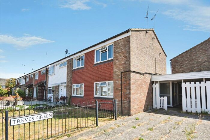 1 Bedroom Flat To Rent In Treves Green, Aylesbury, HP21