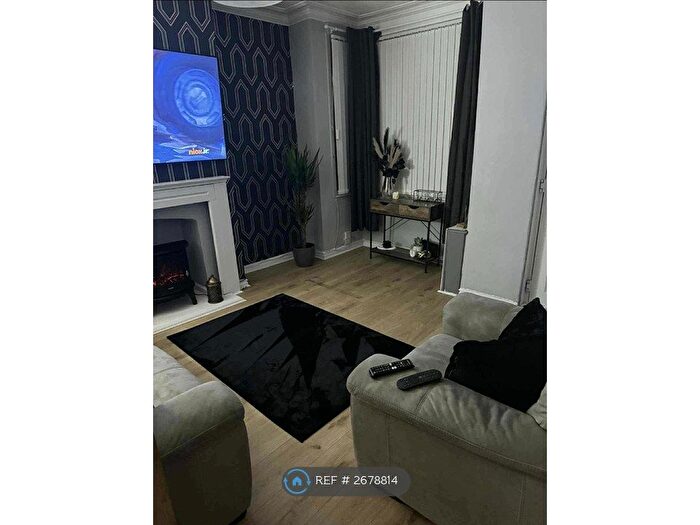 3 Bedroom Terraced House To Rent In Queen Street, Kidsgrove, Stoke-On-Trent, ST7