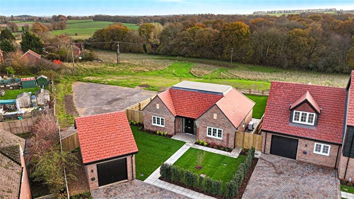 2 Bedroom Bungalow For Sale In Bowbrook Copse, Monk Sherborne Road, Charter Alley, Hampshire, RG26