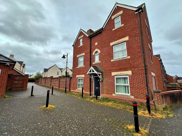 4 Bedroom Detached House To Rent In Rushworth Row, Archers Gate, Amesbury, SP4