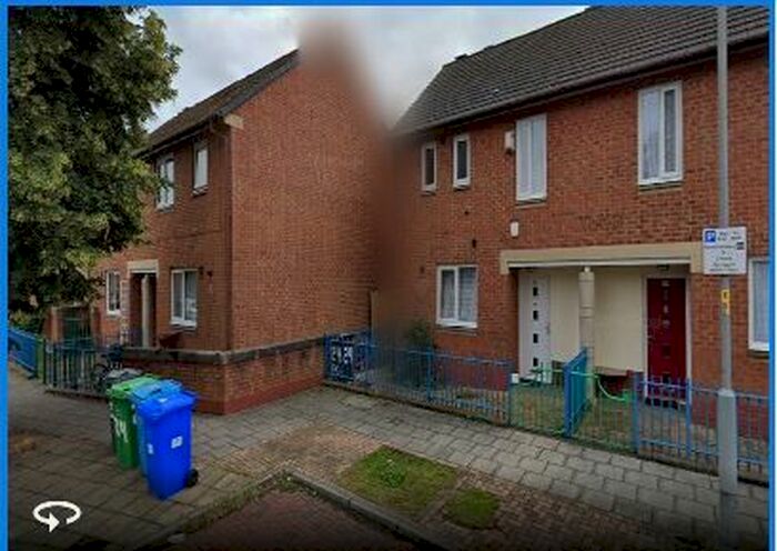 2 Bedroom Flat To Rent In Eyre Street, Manchester, M15