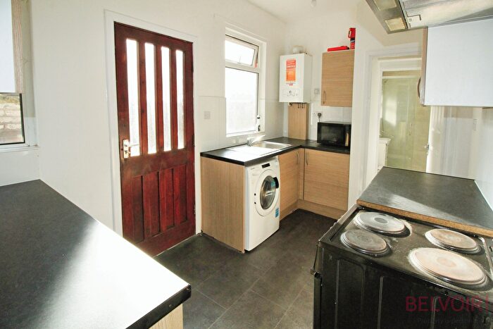 4 Bedroom Terraced House To Rent In Shelton Street (/), Nottingham, NG3