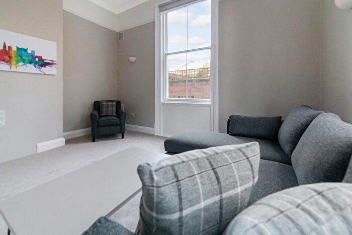 1 Bedroom Flat To Rent In Pelham Crescent, Nottingham, Nottinghamshire, NG7