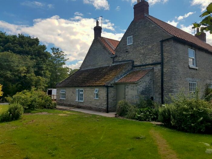 4 Bedroom Semi-Detached House To Rent In North Grimston, Malton, YO17