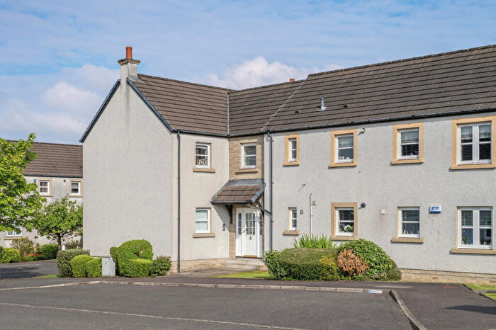2 Bedroom Apartment For Sale In The Dell, Newton Mearns, G77