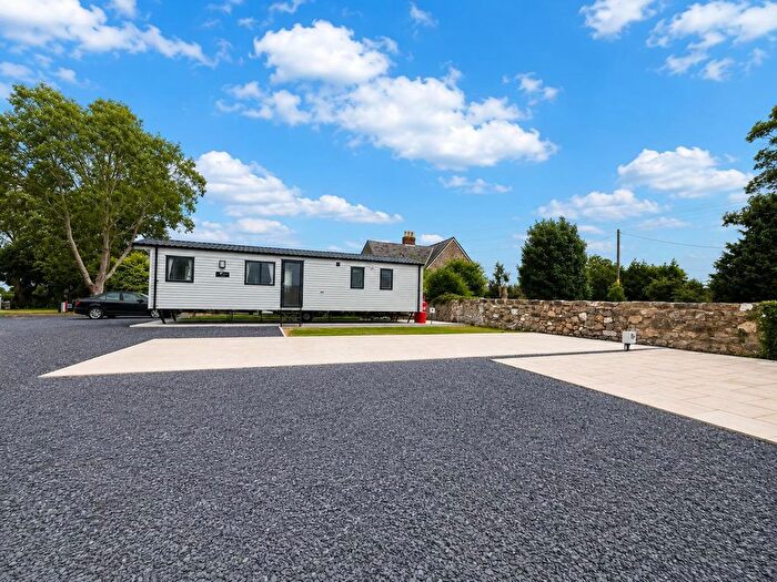 Mobile/park Home For Sale In Dyserth, Rhyl, LL18