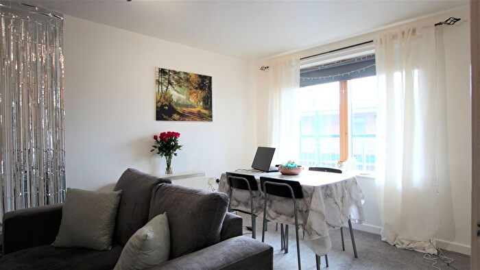 2 Bedroom Flat To Rent In Parrish View Pudding Chare, Newcastle Upon Tyne, NE1