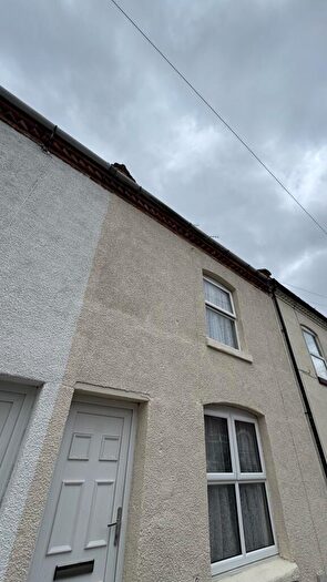 3 Bedroom House To Rent In Poole Street, Northampton, NN1