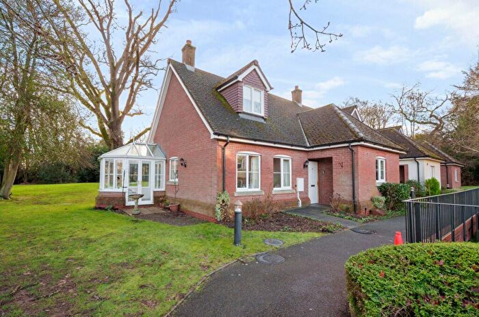2 Bedroom Retirement Property For Sale In Compton Court, Lime Tree Village, Rugby, CV22