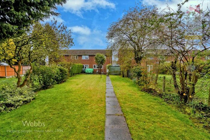 3 Bedroom Semi-Detached House To Rent In Hilton Lane, Great Wyrley, Walsall, WS6