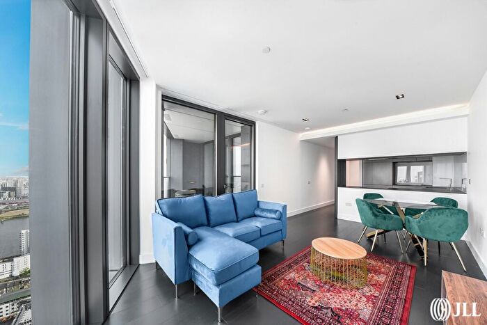 2 Bedroom Flat To Rent In Amory Tower, Marsh Wall, E14