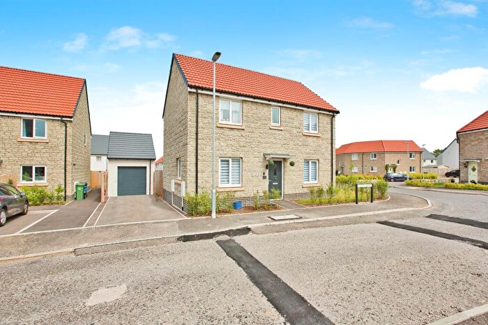 3 Bedroom Detached House For Sale In Aspen Grove, Ilchester, Yeovil, BA22