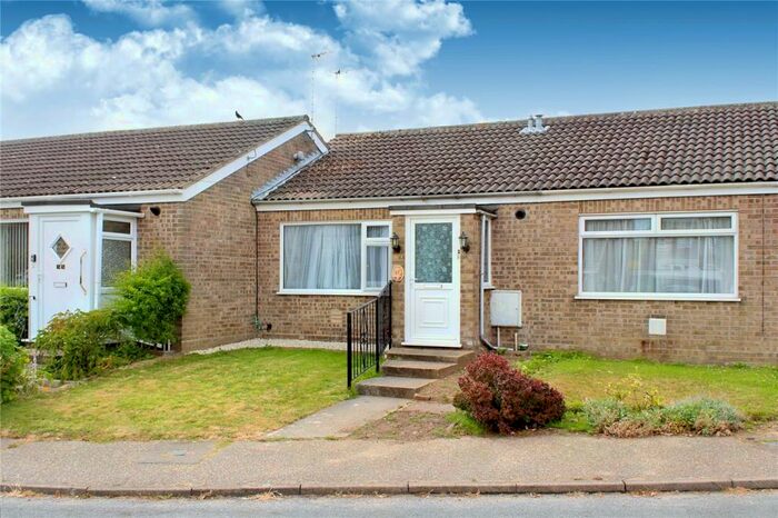 1 Bedroom Bungalow To Rent In Hopton Gardens, Hopton, Great Yarmouth, Norfolk, NR31