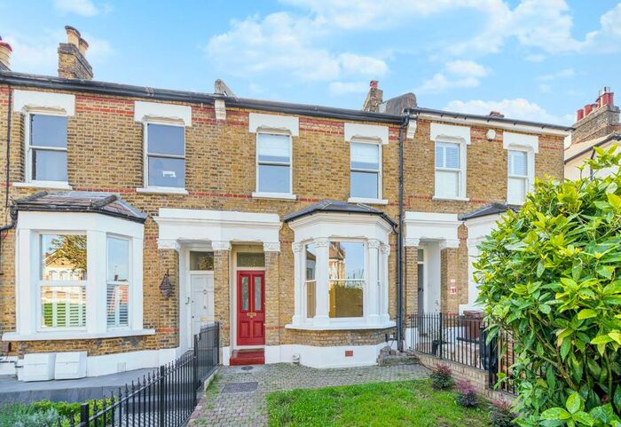 4 Bedroom Terraced House To Rent In Friern Road, East Dulwich, London, SE22