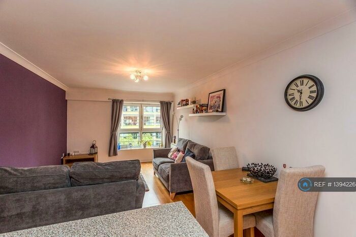 2 Bedroom Flat To Rent In Sheffield, Sheffield, S3