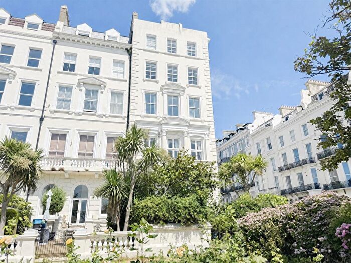 1 Bedroom Flat For Sale In Terrace Road, St Leonards, TN37
