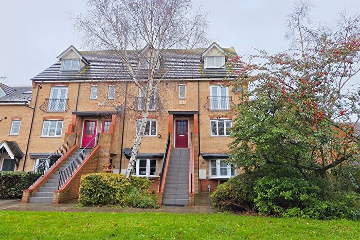 2 Bedroom Maisonette For Sale In Ridings Avenue, Great Notley, Braintree, CM77
