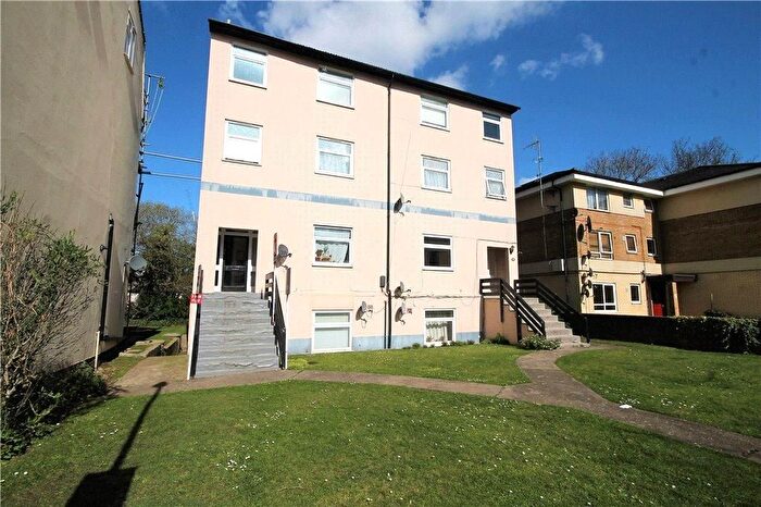 2 Bedroom Flat For Sale In Bedford Place, Croydon, CR0