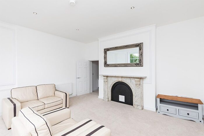 4 Bedroom Flat To Rent In Standard Hill, Nottingham, NG1