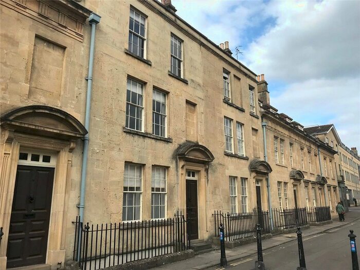 4 Bedroom Terraced House To Rent In Beauford Square, Bath, Somerset BA1