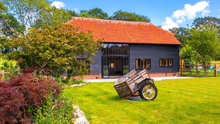 3 Bedroom Detached House For Sale In Knowle Lane, Cranleigh, Surrey, GU6