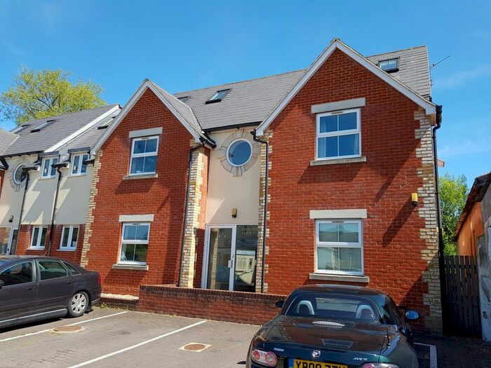 1 Bedroom Flat To Rent In Avon Reach, Middleton Road, Salisbury, SP2