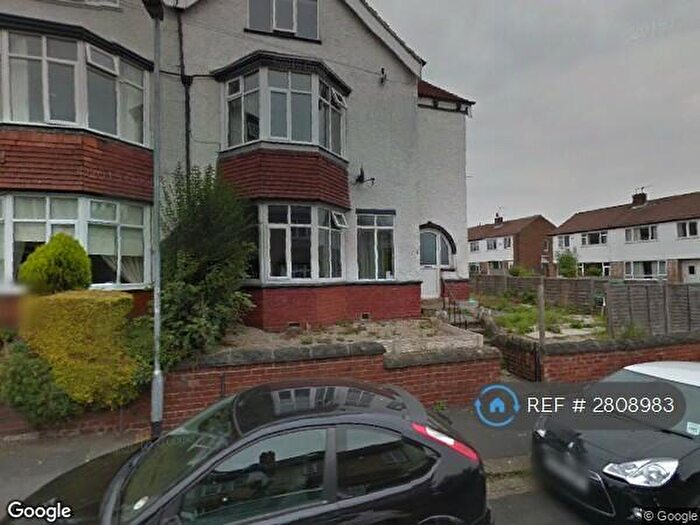 2 Bedroom Flat To Rent In Chapel Allerton, Leeds, LS7