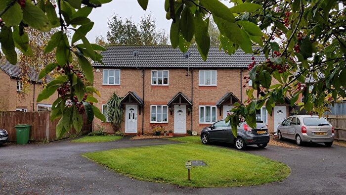1 Bedroom Terraced House To Rent In Orchardene, Newbury, RG14