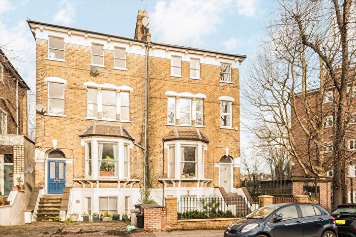 2 Bedroom Flat To Rent In Tufnell Park Road, Tufnell Park, N7