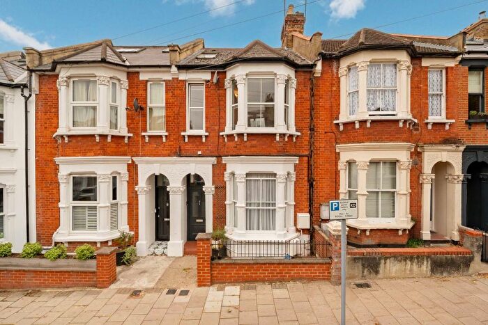 2 Bedroom Flat For Sale In Douglas Road, Queen's Park, NW6