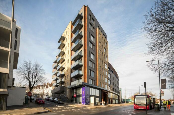 2 Bedroom Apartment To Rent In Wembley Hill Road, Wembley, HA9