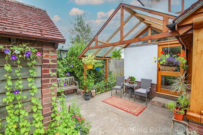 3 Bedroom Semi-Detached House For Sale In Oaklands Avenue, Oxhey Hall, Watford, WD19