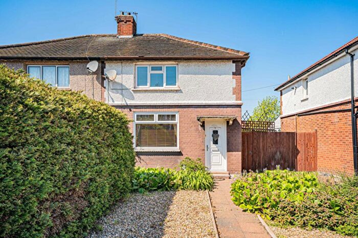 2 Bedroom House For Sale In Byron Terrace, Hertford Road, London, N9