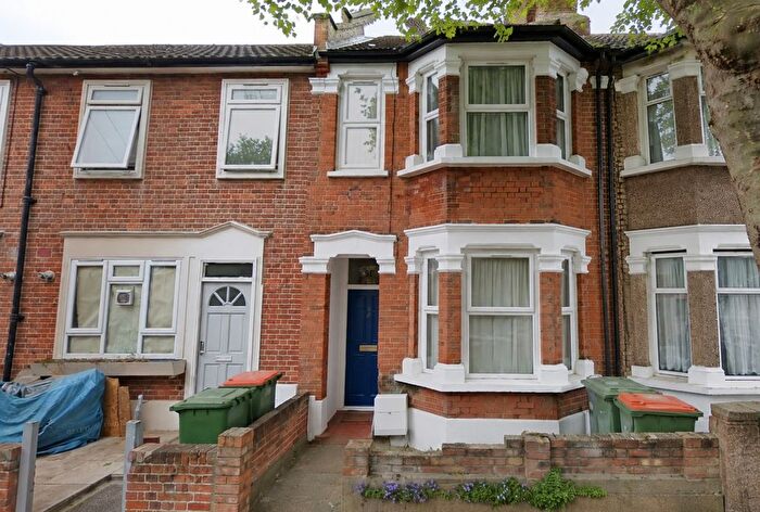 4 Bedroom Terraced House To Rent In Poulett Road, London, E6
