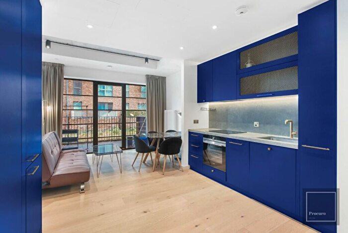 Studio For Sale In Goodluck Hope Walk, London, E14