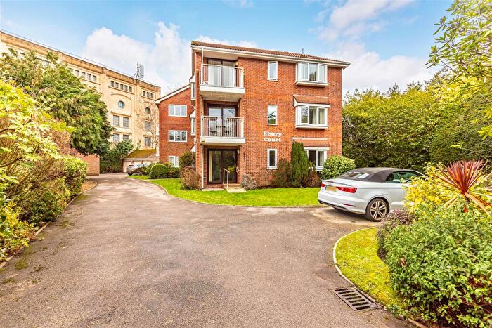2 Bedroom Flat For Sale In Grosvenor Road, Westbourne, Bournemouth, BH4