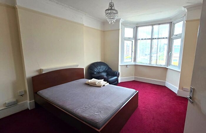 2 Bedroom Flat To Rent In Hindes Road, Harrow, HA1