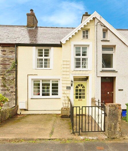 4 Bedroom Terraced House For Sale In Bala Deulyn Terrace, Nantlle, Caernarfon, Gwynedd, LL54