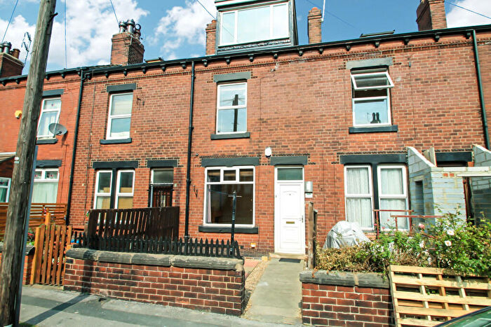 4 Bedroom Terraced House To Rent In Aston Street, Bramley, Leeds, LS13