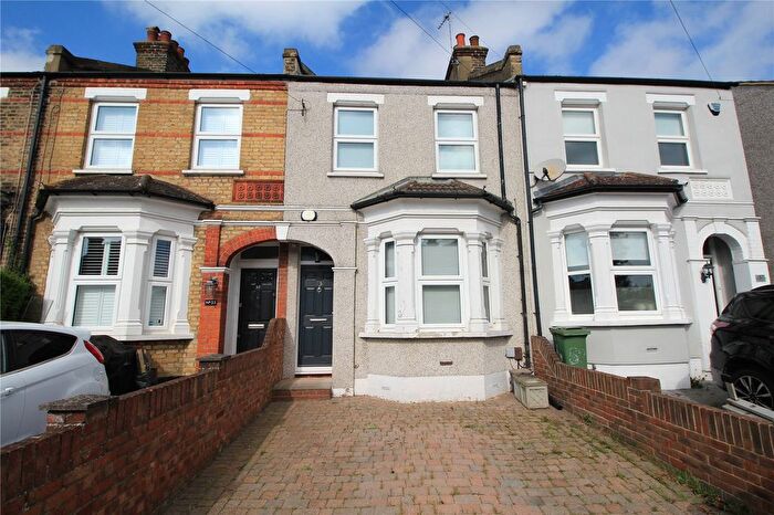 2 Bedroom Terraced House For Sale In South Gipsy Road, Welling, DA16