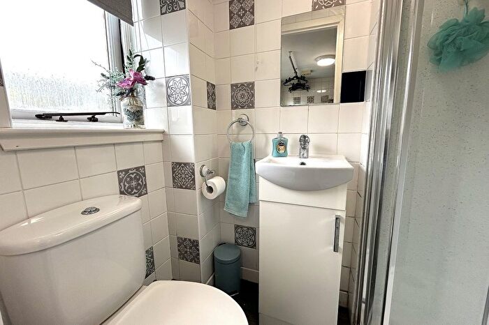 3 Bedroom Detached Bungalow For Sale In Dores Avenue, Holm, Inverness., IV2