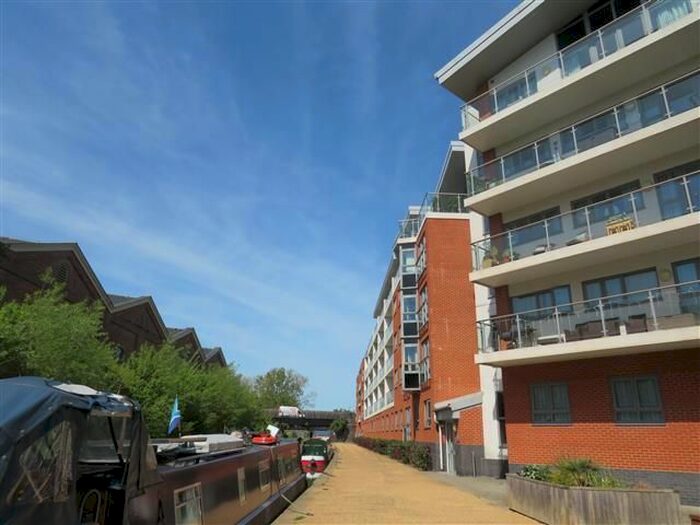 1 Bedroom Flat To Rent In Lonsdale, Wolverton, Milton Keynes, MK12